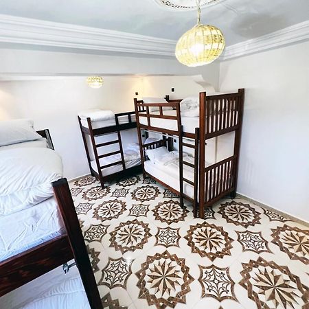 Anza Haven Surf House Bed & Breakfast Agadir Ngoại thất bức ảnh