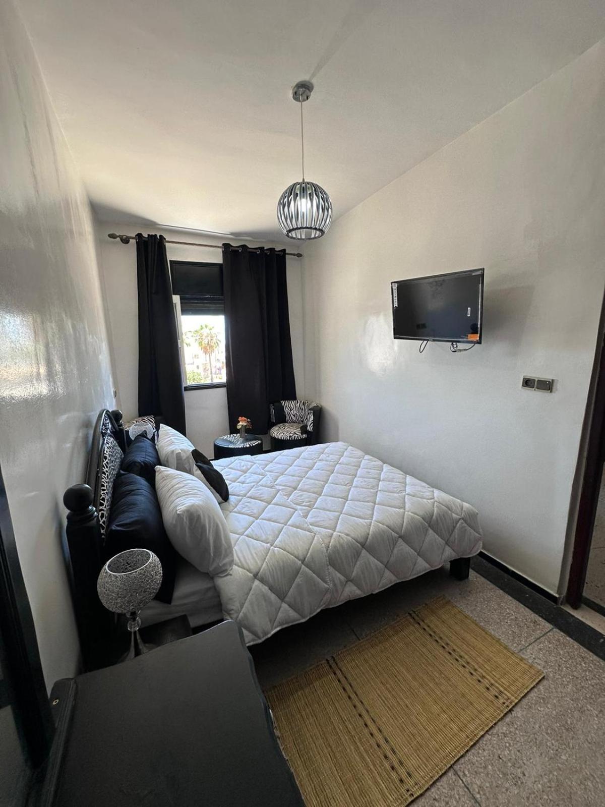 Anza Haven Surf House Bed & Breakfast Agadir Ngoại thất bức ảnh